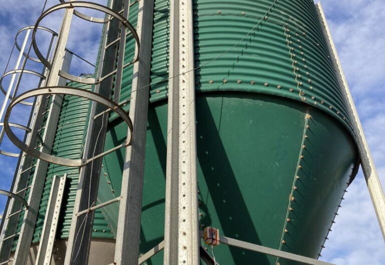 Submëtrika digitaliza silos de pienso animal con la red IoT de Sigfox.