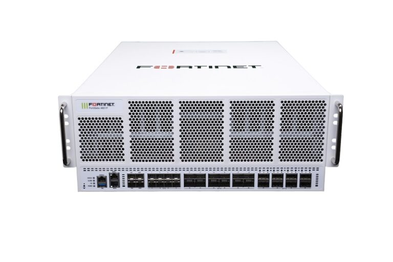 FortiGate 4800F, veloces firewall de hiperescalado para CPD y redes 5G.