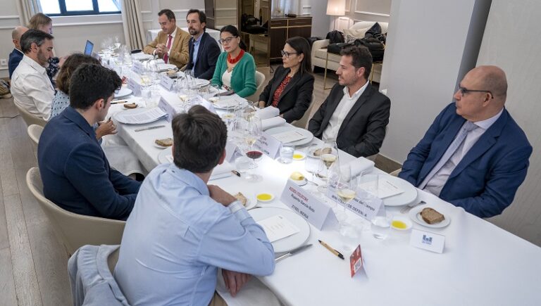 Evento sobre UCaaS realizado por Redes&Telecom junto con Deutsche Telekom Global Business, NFON y Zyxel Networks.