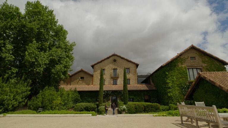 Bodegas Entrecanales Domecq e Hijos se digitaliza con Ikusi.