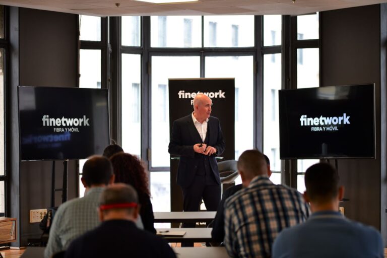 Óscar Vilda, CEO de Finetwork, durante la presentación del nuevo plan estratégico.