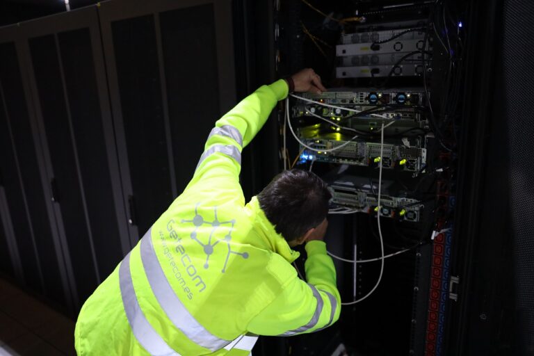 Operario de Getecom.